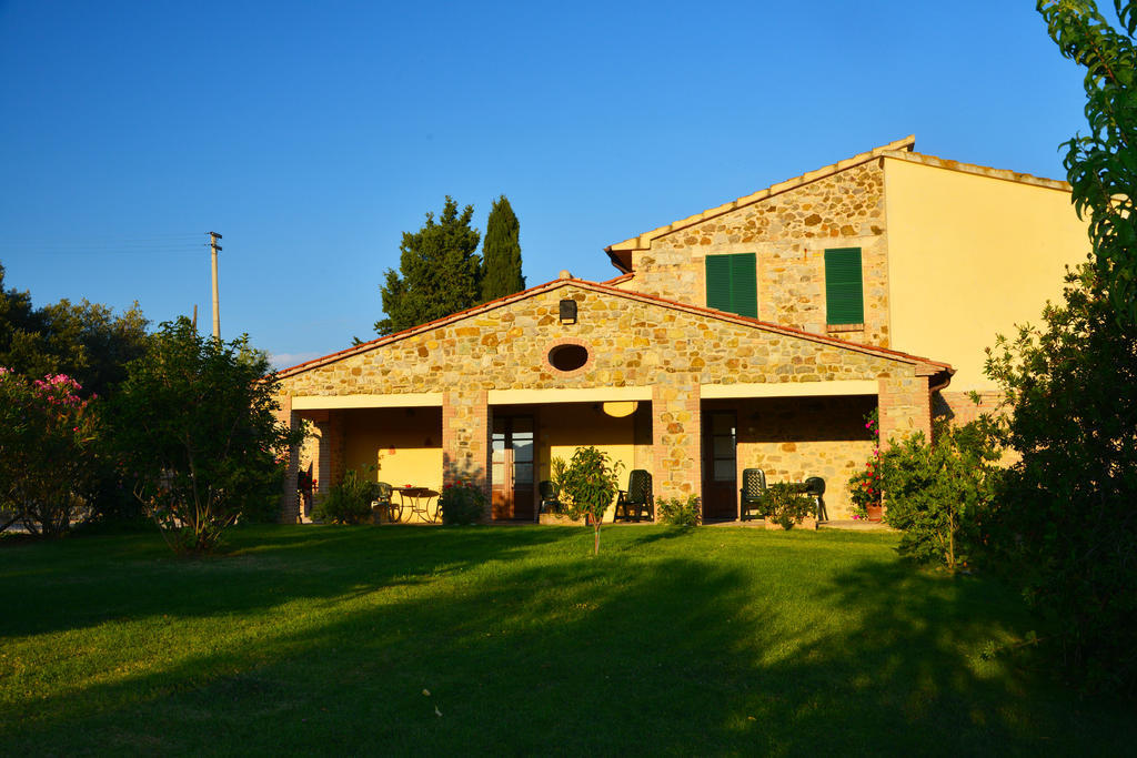 Agriturismo Podere Micitto Usi Exterior photo